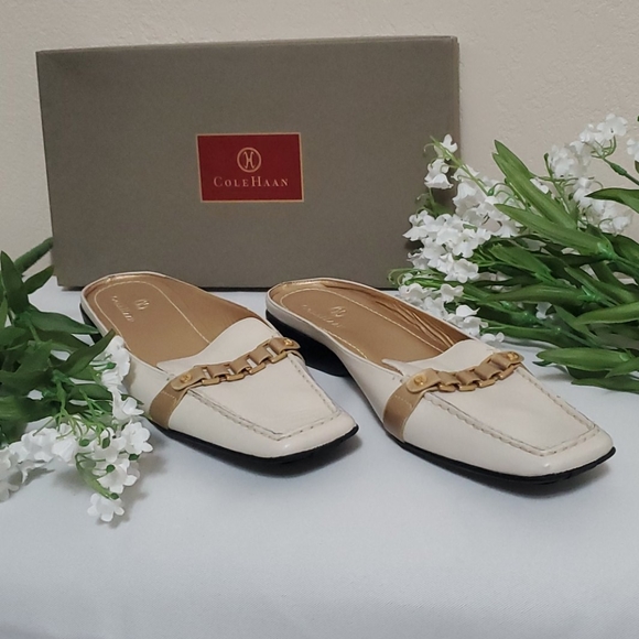 Cole Haan Shoes - ColeHaan Winter White Air Slip On Mules Size 7.5 AA